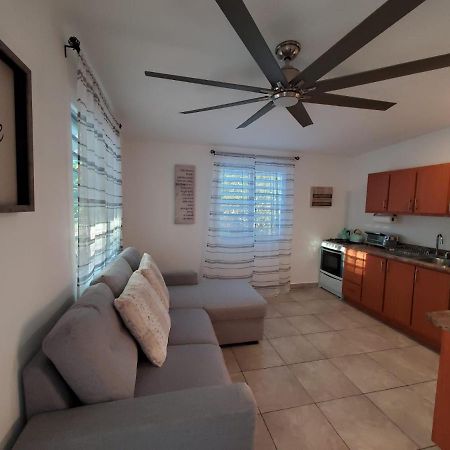 Aguadilla Sunrise Apt With Ac Wifi 8 Minute Walk From Crashboat Beach Ngoại thất bức ảnh